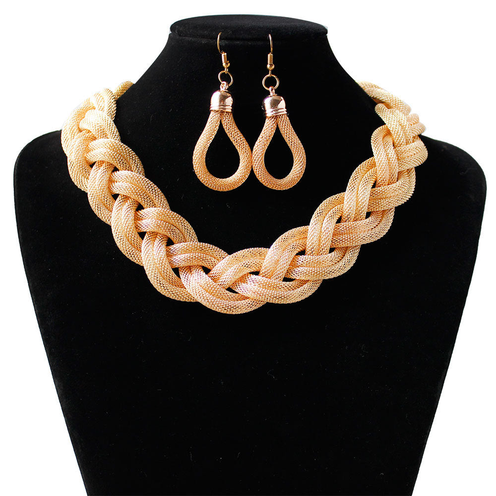 European And American Fashion Boho Necklace Earrings Set