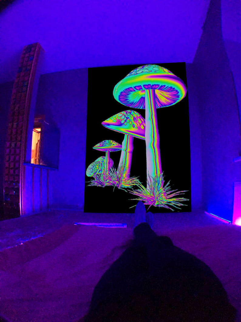 Fluorescent Tapestry UV Fluorescent Tapestry Psychedelic Mushroom Wall Hung Hippie Decorative Room Aesthetics